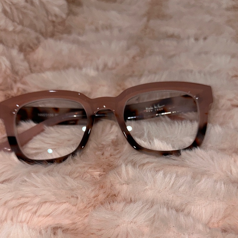 Stylish Reader Eyeglass Set - image 2